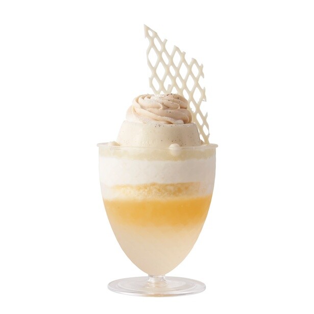「ホワイトプリン・パフェ 〜チーズムース&レモングラスゼリー〜」(900円) 。濃厚×さっぱりのバランスが絶妙