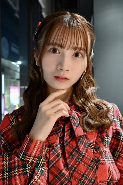 「AKB48として初のカバーアルバムなので、初というところに私も参加できたのがすごくうれしいです」水島美結