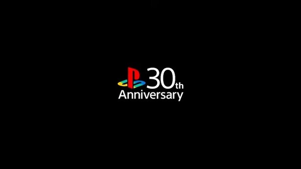 PlayStation 5で再現された起動画面には「30th Anniversary」のメッセージが添えられている