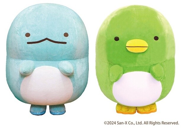 「すみっコぐらし」の人気キャラクター、「とかげ」(左)と「ぺんぎん？」(右)