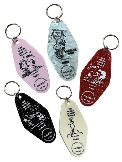 「カスタムモーテルキー」(各3740円)