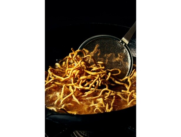 本物のラーメンかのように仕上がるこだわりの製法