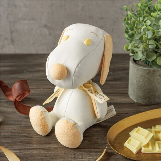 「レザーぬいぐるみ」(3960円)