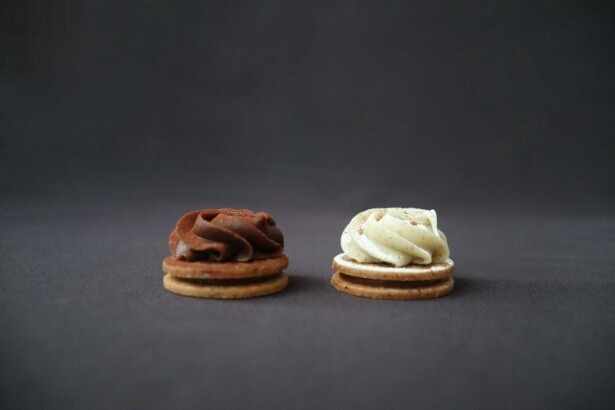 厳選されたチョコレートが、なめらかに口の中で溶ける