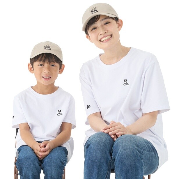 「SNOOPY(PEANUTS 75years) CAP」(大人・キッズ各5720円)