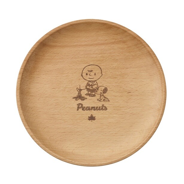 「SNOOPY(PEANUTS 75years) 木製プレート」(2420円) 