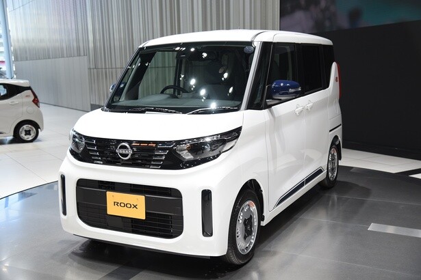 BEAMSがデザイン監修を行った特別仕様車“ビームスエディション”のROOX