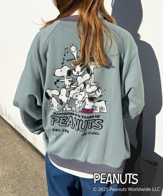 「PEANUTS 75th ラグランプルオーバー(ブルー)」(8800円)