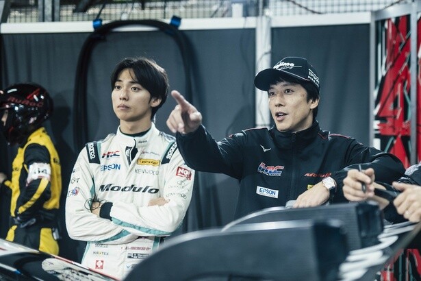 「Modulo Nakajima Racing」伊沢拓也選手と大草りき選手