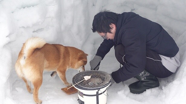「パパ、早くお肉ちょうだい！」