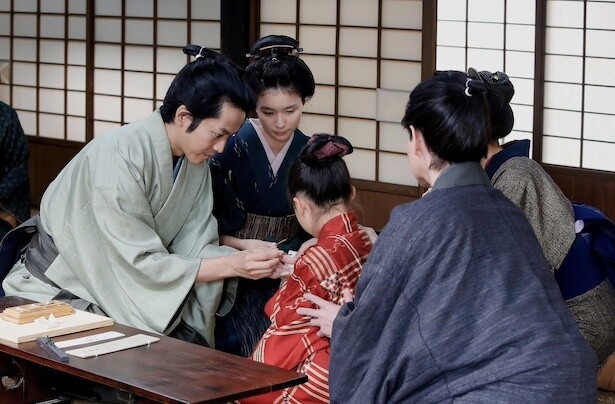 映画「雪の花　―ともに在りて―」場面写真