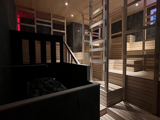 SAUNA 3の見たことのないサウナ室に驚く