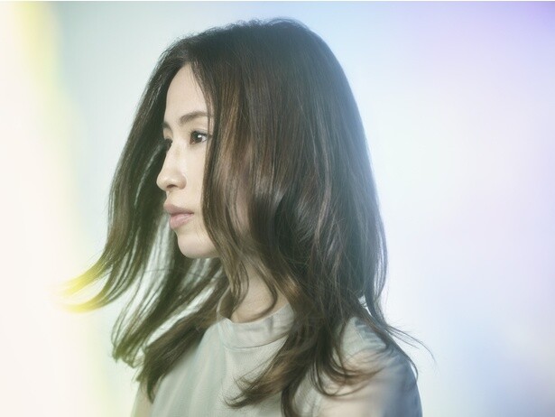 本作の主題歌「フィラメント」を手掛けるシンガーソングライターUru
