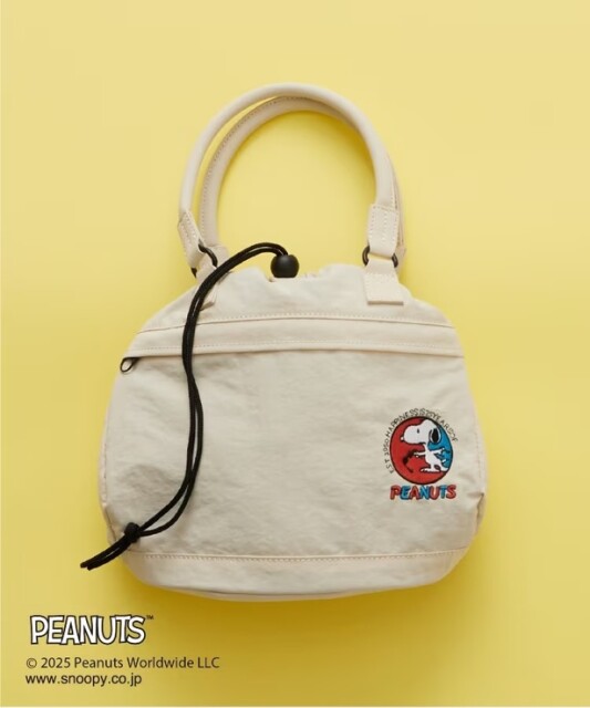 「PEANUTS刺繍アソート 巾着(グレージュ)」(6490円)