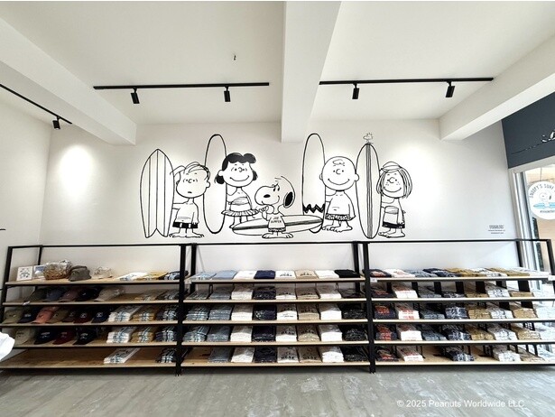 SNOOPY'S SURF SHOP 北谷店の店内
