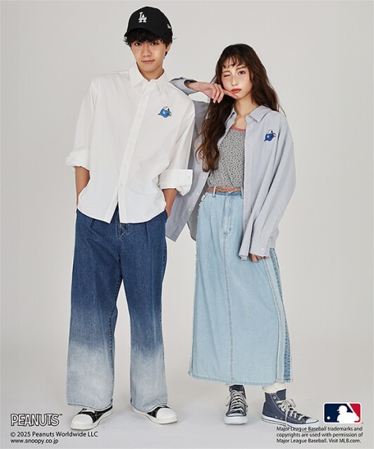 「MLB×PEANUTSコラボ ワッペンオックスシャツ」(各8800円)