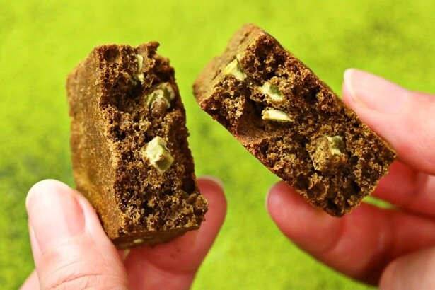 【写真】ブラウニーの中まで濃い抹茶が最高！