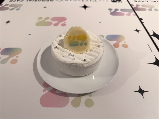 アイドリッシュセブン　MEMORIAL パフェ(1290円)