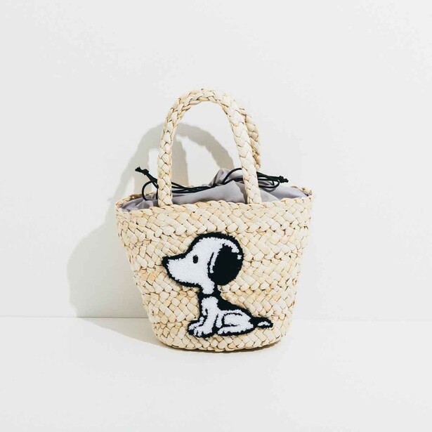 「さがら刺繍 カゴバッグ」(4950円)