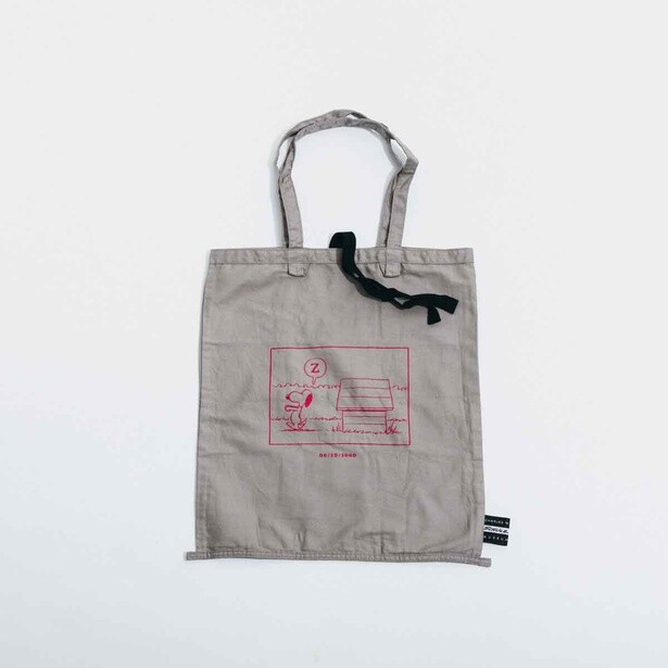 「コミックトートバッグ(GRAY)」(2970円)