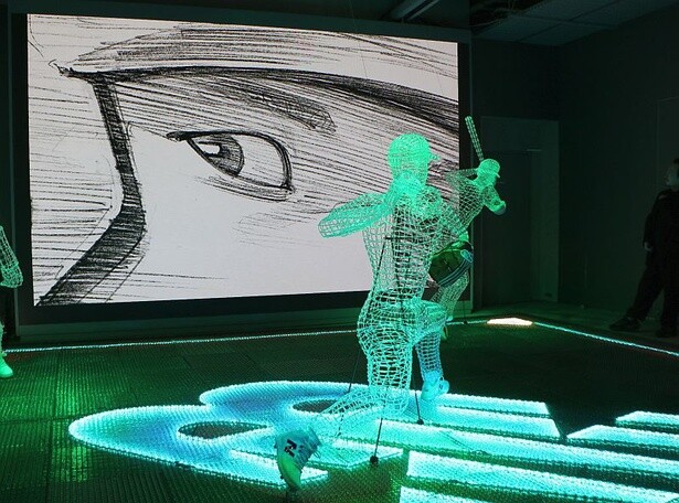 「130(ワンサーティ)」の3Dプリントアートや照明、映像で再現した没入感のある空間「Signature Logo Installation」