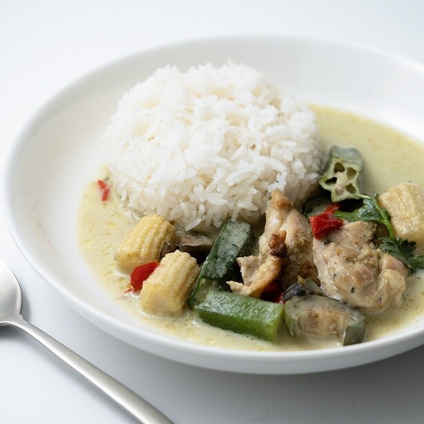 「成城石井自家製 グリーンカレー(ジャスミンライス使用)」