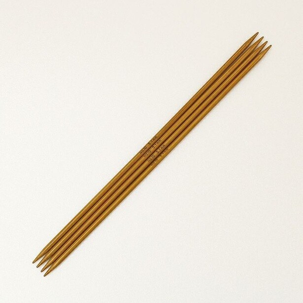 「硬質あみ針 4本針 10号」(990円)