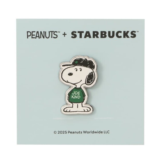 「PEANUTS ピンバッジ ブルー」(1200円)　