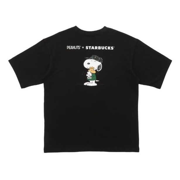 「PEANUTS Tシャツ ブラック」(4400円)　サイズ展開：S-M, L-XL