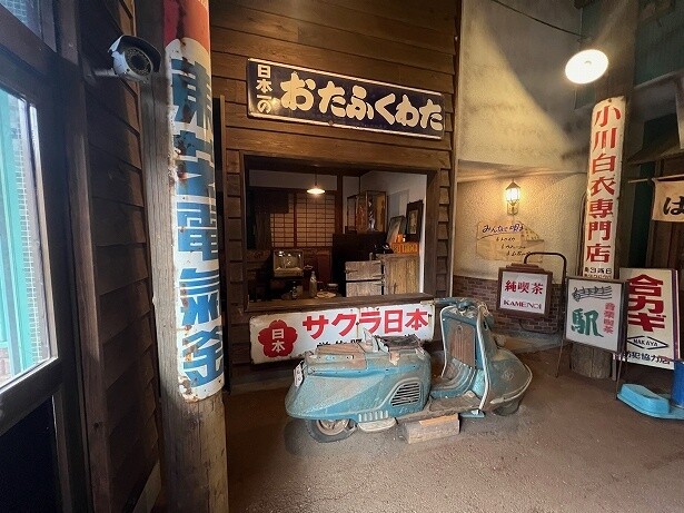 「昭和タイムスリップ ロマン座」の中は昭和の世界観