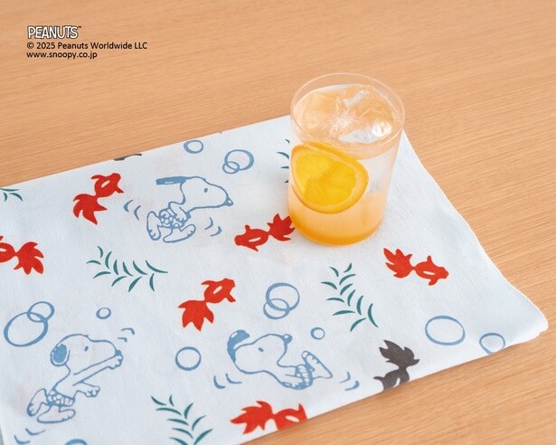 「金魚とスイミング」(1760円)