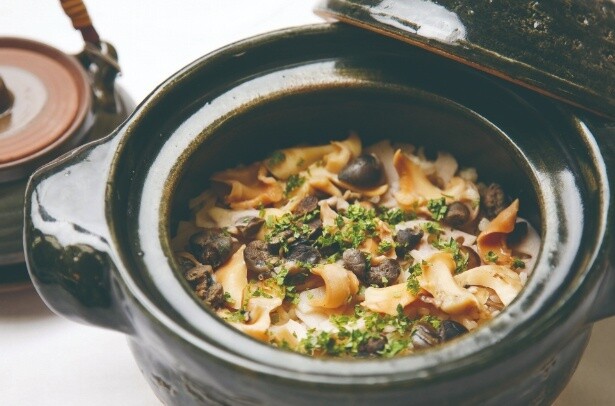 バイ貝の旨味がたっぷり詰まった炊き込みご飯。魚津市「バイ飯」