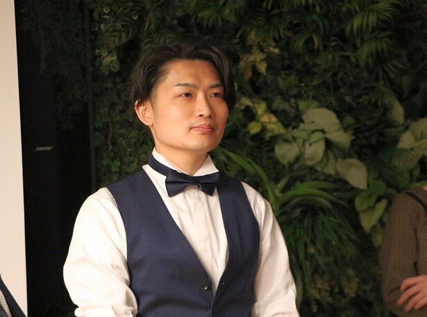 サンドアーティストのKoheiさんがライブパフォーマンスを実施