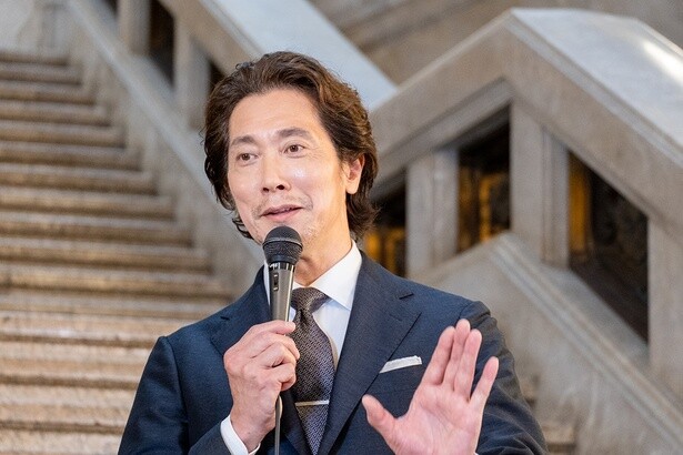 金剛力士像について、「博物館の守り神のように展示室の入り口に立ち、圧巻だった」と感想を述べた
