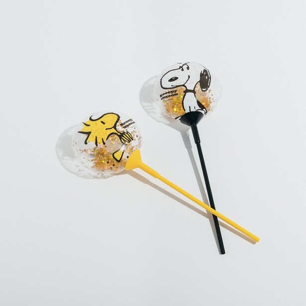 「スティックバルーン」(各990円)