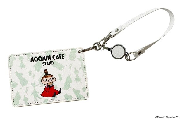 「リール付きパスケース」(2310円)※越谷レイクタウン店限定