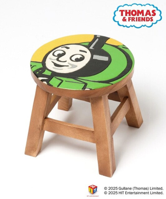 「【きかんしゃトーマス】コラボ ウッドスツール(グリーン)」(4950円)