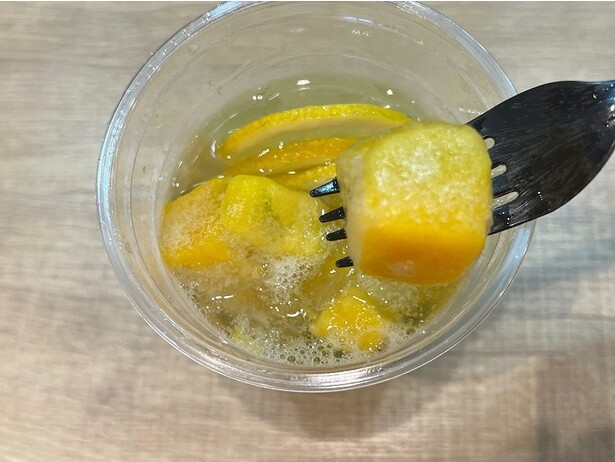フローズンマンゴーはバーガーを食べたあとのデザートとしてもいい