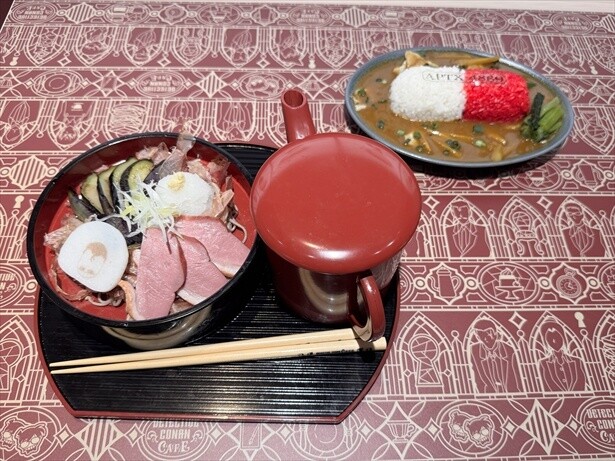 そば1枚+カレーセット(2080円)