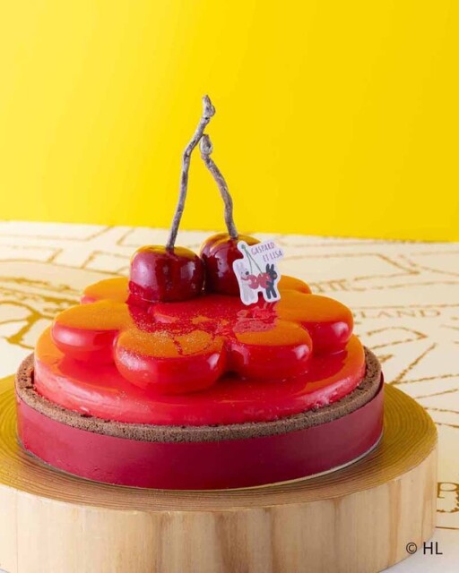 「おおきなチェリーケーキ食べちゃえ」
