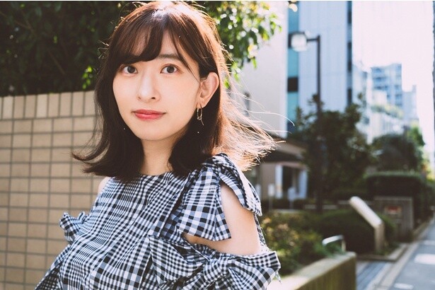 倉持由香さん