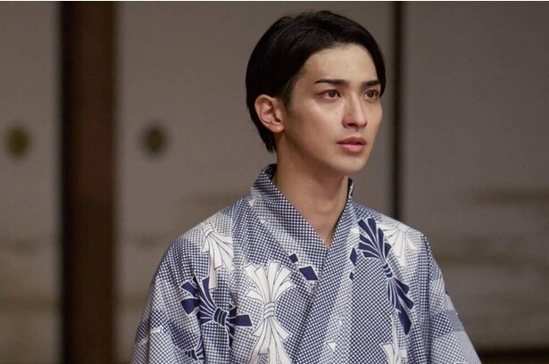 真剣なまなざしで稽古に挑む俊介