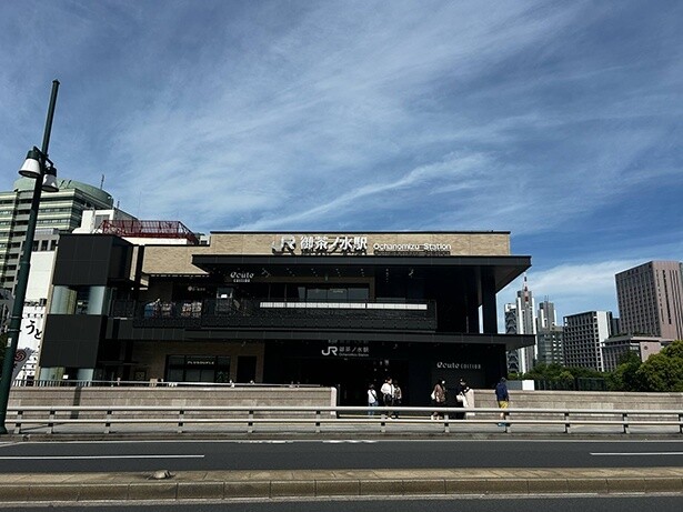 JR御茶ノ水駅