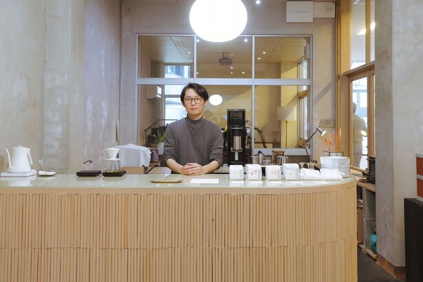 店主の志賀翔太さん