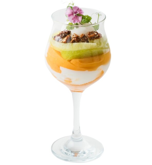 キング＆クイーンパフェ。1日10食限定