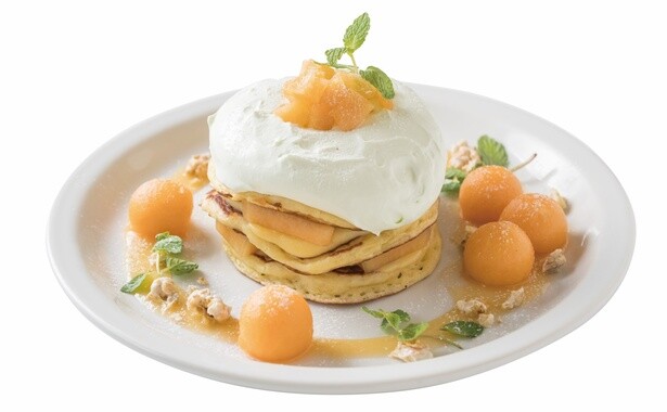 たっぷり鉾田メロンのふわふわクリームパンケーキ