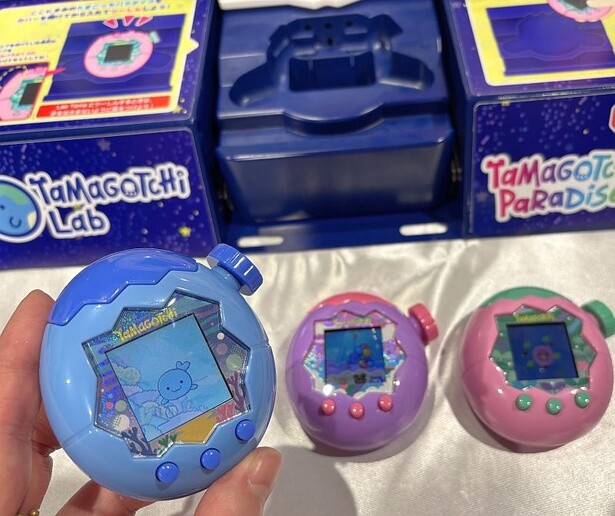 【写真】新シリーズ「Tamagotchi Paradise」は全3種ラインナップ。各6380円で販売