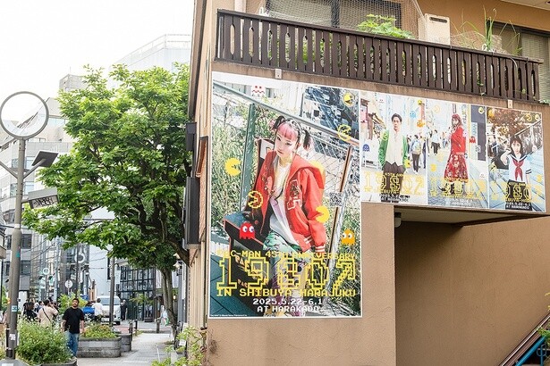 渋谷と原宿をつなぐキャットストリートにも、ポスタービジュアルが登場