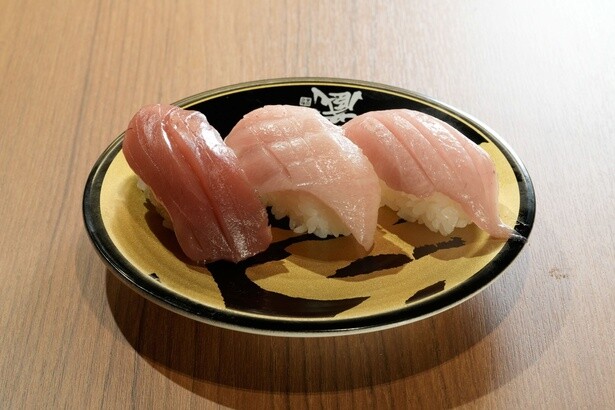 「生本まぐろ三種盛り」(1皿980円)