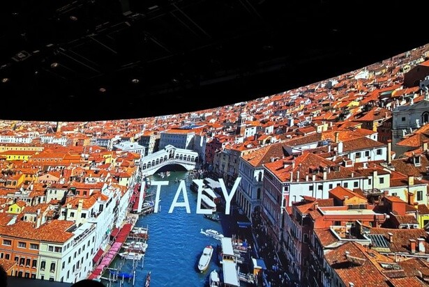 【写真】“究極の感動体験”としてイタリア旅行が用意されている